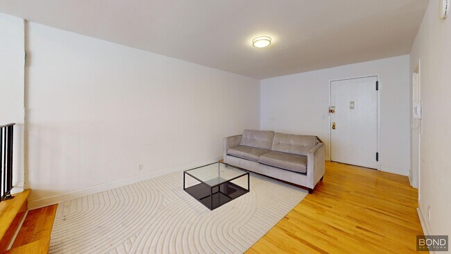Foto del edificio - 85 Eighth Avenue