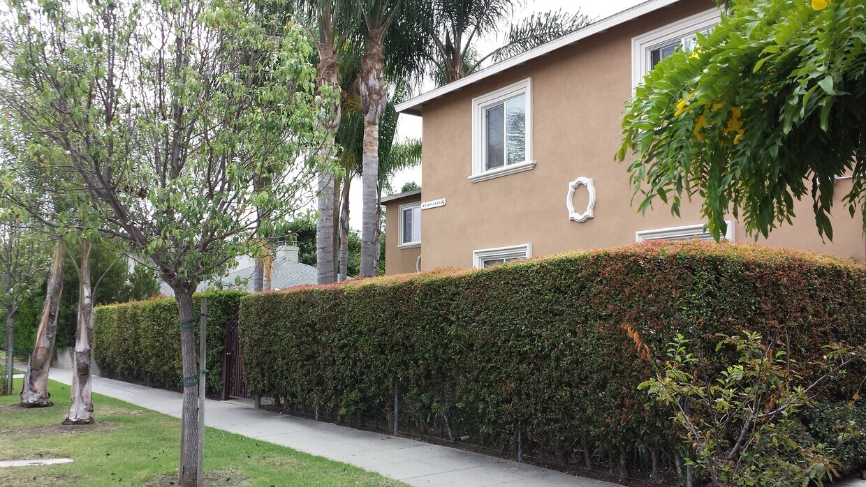 Primary Photo - 4023 1/2 S Centinela Ave