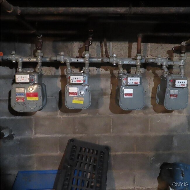 Foto del edificio - 540 Teall Ave