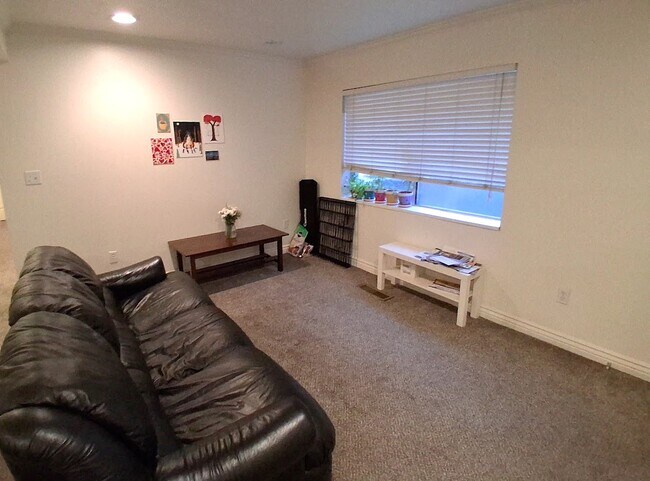 Foto del edificio - 1533 N 550 W