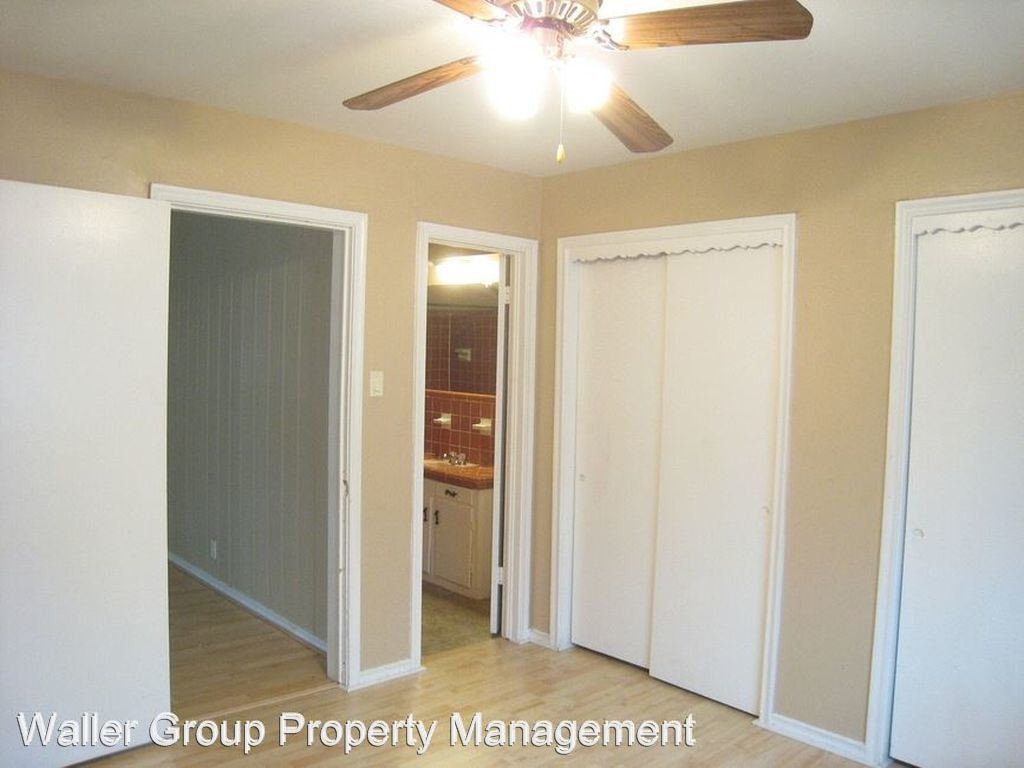 Foto principal - 3310 Douglas Ave