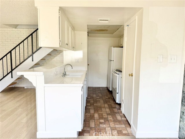 Building Photo - 18231 Camino Bello