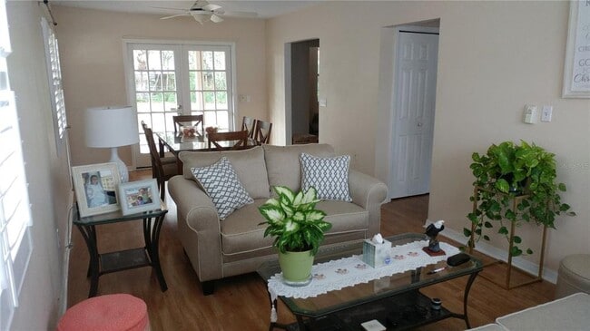 Building Photo - 411 Sandspur Rd