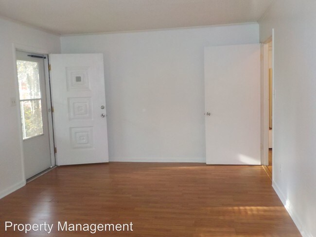 Foto del edificio - 3607 Woodland Dr NW