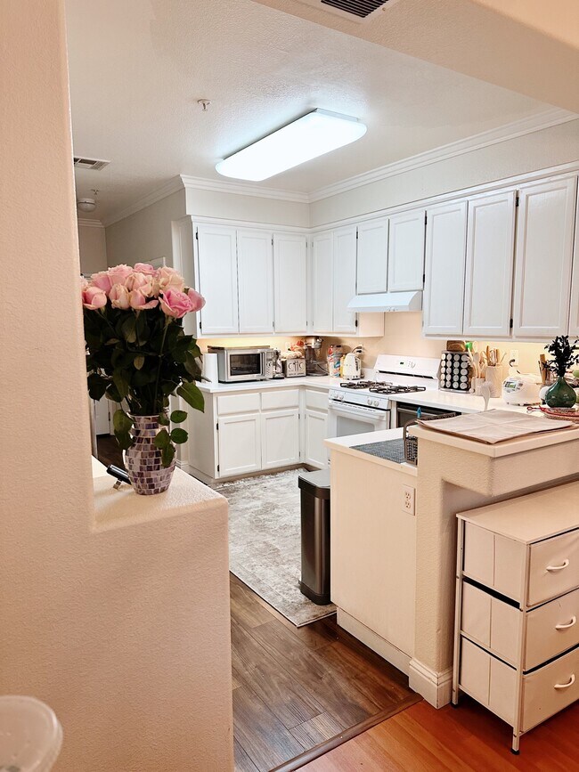 Foto del edificio - 730 Sutter Creek Ln