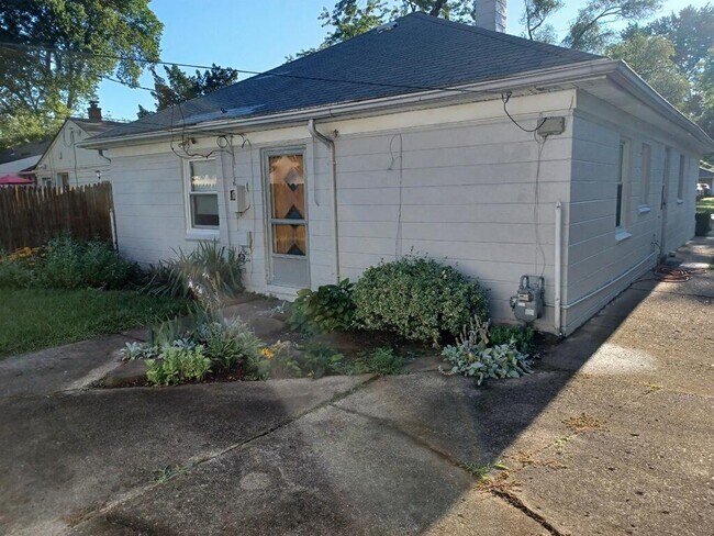 Foto del edificio - 7259 N Vernon St