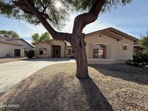 Building Photo - 21167 E Lords Wy