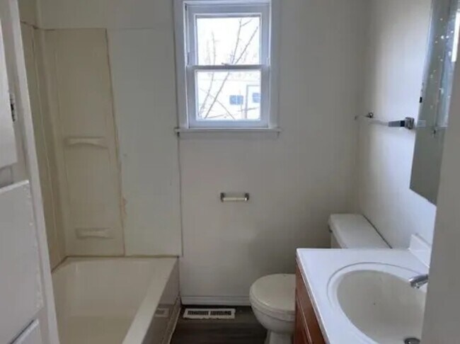 Foto del edificio - 2215 S 5th Ave