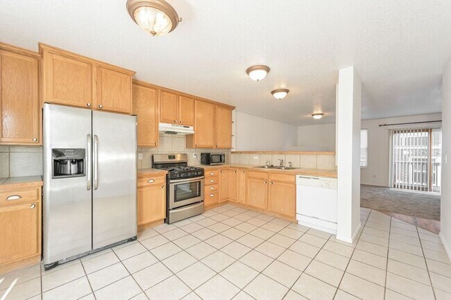 Building Photo - 3130 W 38th Ave