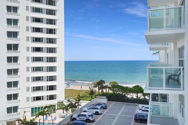 Building Photo - 3550 Galt Ocean Dr