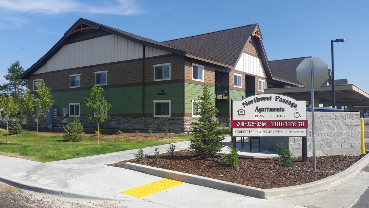 Foto del edificio - Northwest Passage Apartments