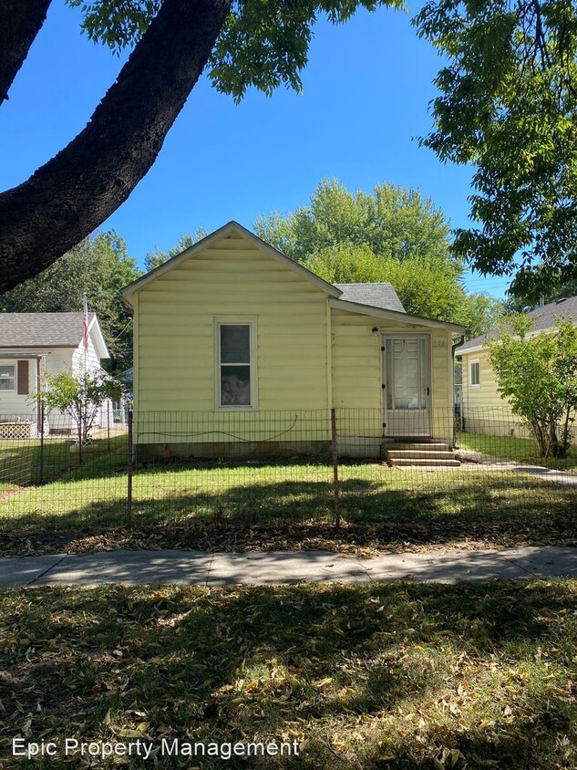 Foto principal - 1 br, 1 bath House - 908 NE Green St