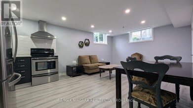 Building Photo - 5622 Osprey Avenue