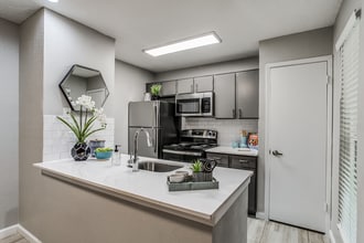 Building Photo - Melville