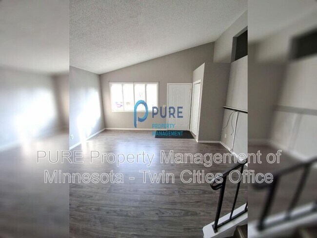 Foto del edificio - 1068 122nd Ave NW