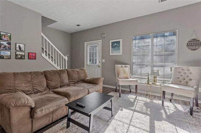living room - 3444 Washington Way