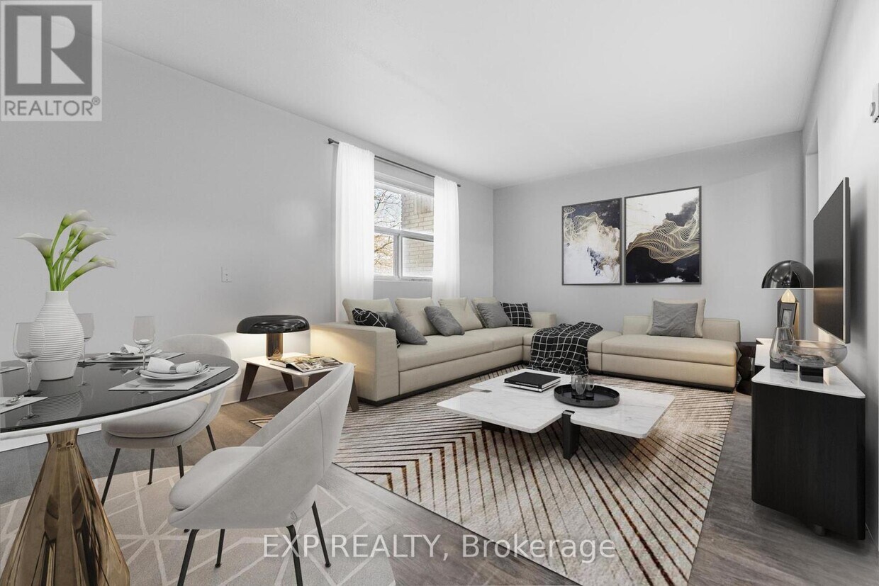 Photo principale - 744-744 Lincoln St