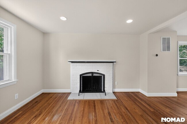 Foto del edificio - 8507 Potomac Ave