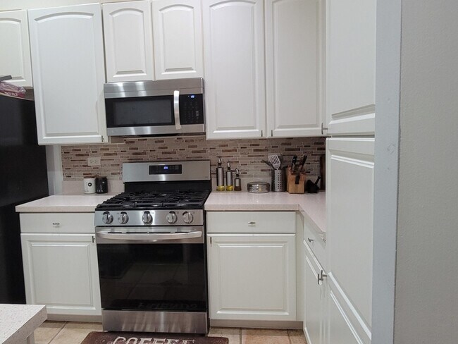 Building Photo - 2464 Palazzo Ct