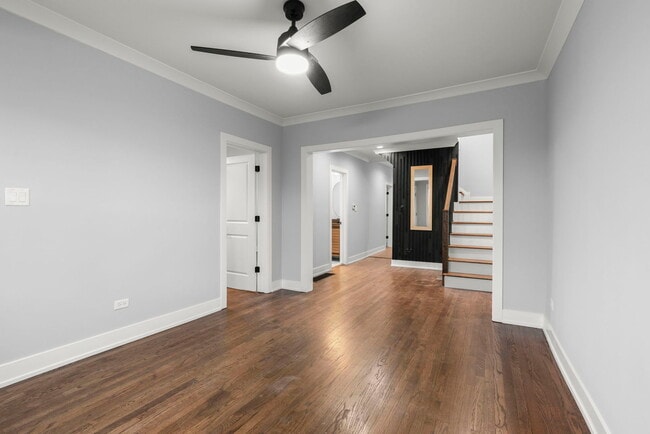 Foto del edificio - 5542 W 64th St