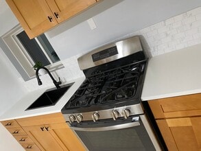 Building Photo - 5425 W Eddy St