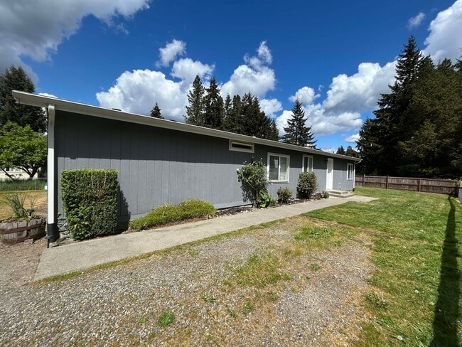 Building Photo - 8743 Whitewood Loop SE
