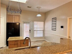 Building Photo - 3115 Candle Pond Ln