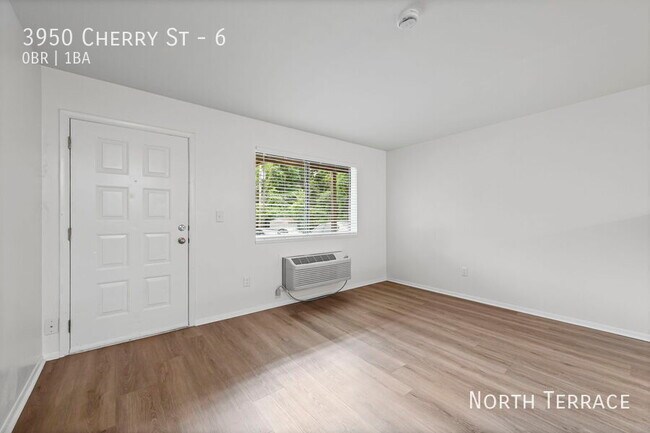 Foto del edificio - 3950 N Cherry St