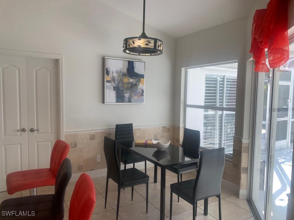 Foto principal - 1499 Vintage Ln