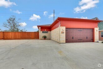 Building Photo - 4100 S Texas Ave
