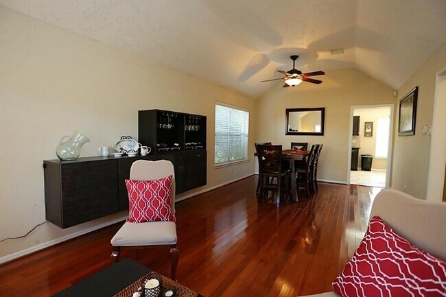 Foto del edificio - 12803 Stancliff Oaks St