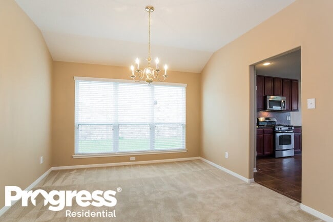 Foto del edificio - 17302 Cricket Mill Dr