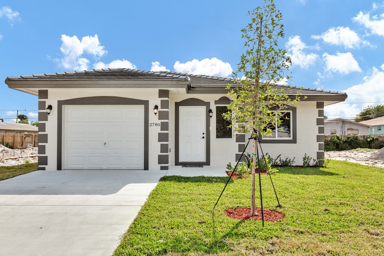 Photo - 2780 NW 15th St (Fort Lauderdale, FL)