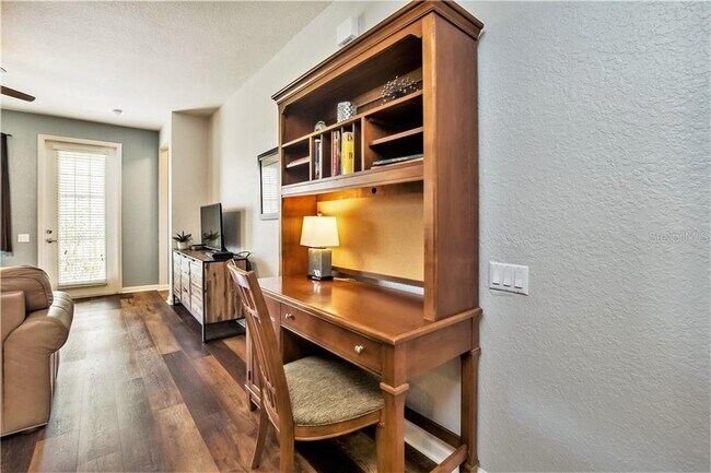 Foto del edificio - 5049 Shoreway Loop