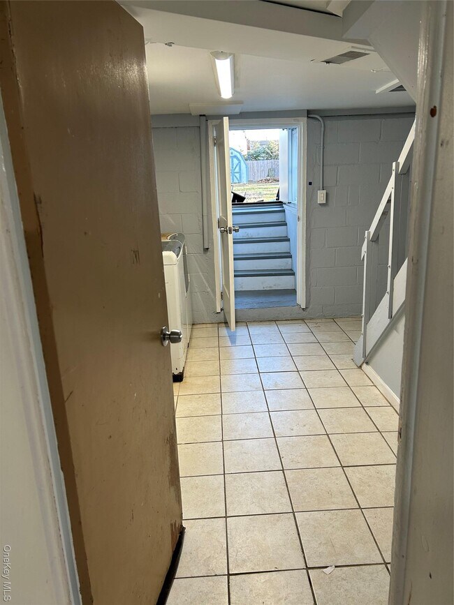 Foto del edificio - 30 Gates Ave