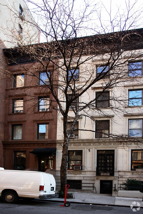 Foto del edificio - 217 W 71st St