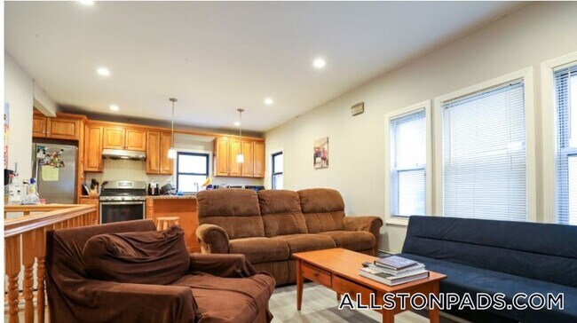 Building Photo - 117 Glenville Ave