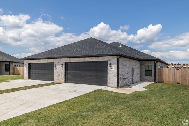 Foto del edificio - Beautiful New Abbington Subdivision! $1000...