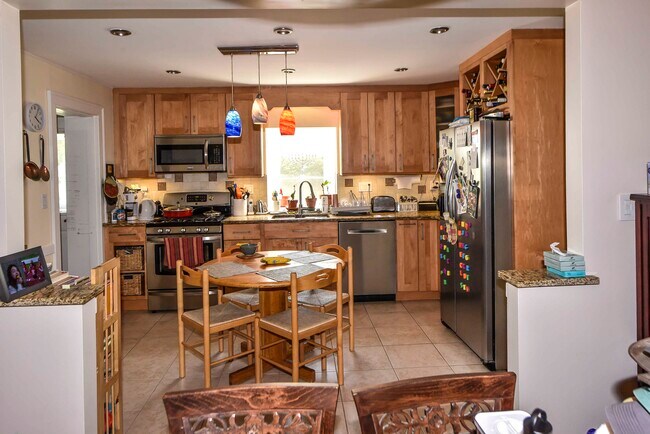 Kitchen - 34 Wessex Rd