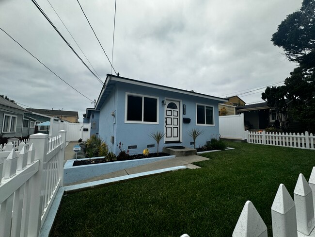 Photo - 4110 E Wilton St House