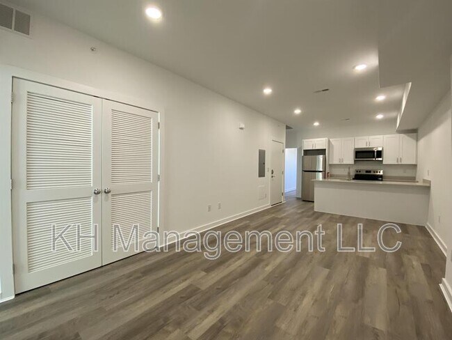 Foto del edificio - 709 N 44th St