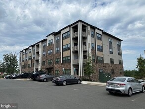 Building Photo - 46270 Mount Allen Ter
