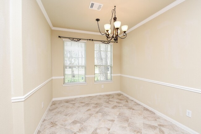 Building Photo - 2826 Whitman Dr