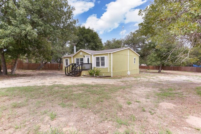 Building Photo - 4223 Carlsbad Dr