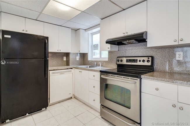 Foto del edificio - 419 NE 19th St