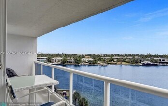 Building Photo - 20515 E Country Club Dr