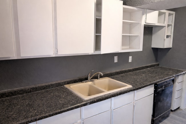 Building Photo - 35 O'Sage Ave