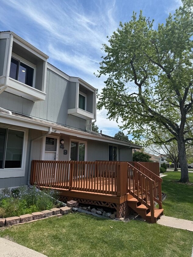 Primary Photo - Charming 2BR Townhome in Arvada