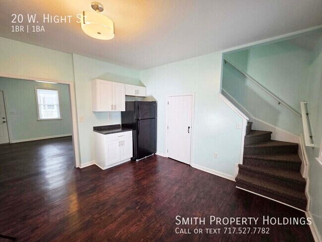 Foto del edificio - 20 W High St