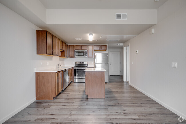 1BR, 1BA - 698SF - Casa Blanca Apartments